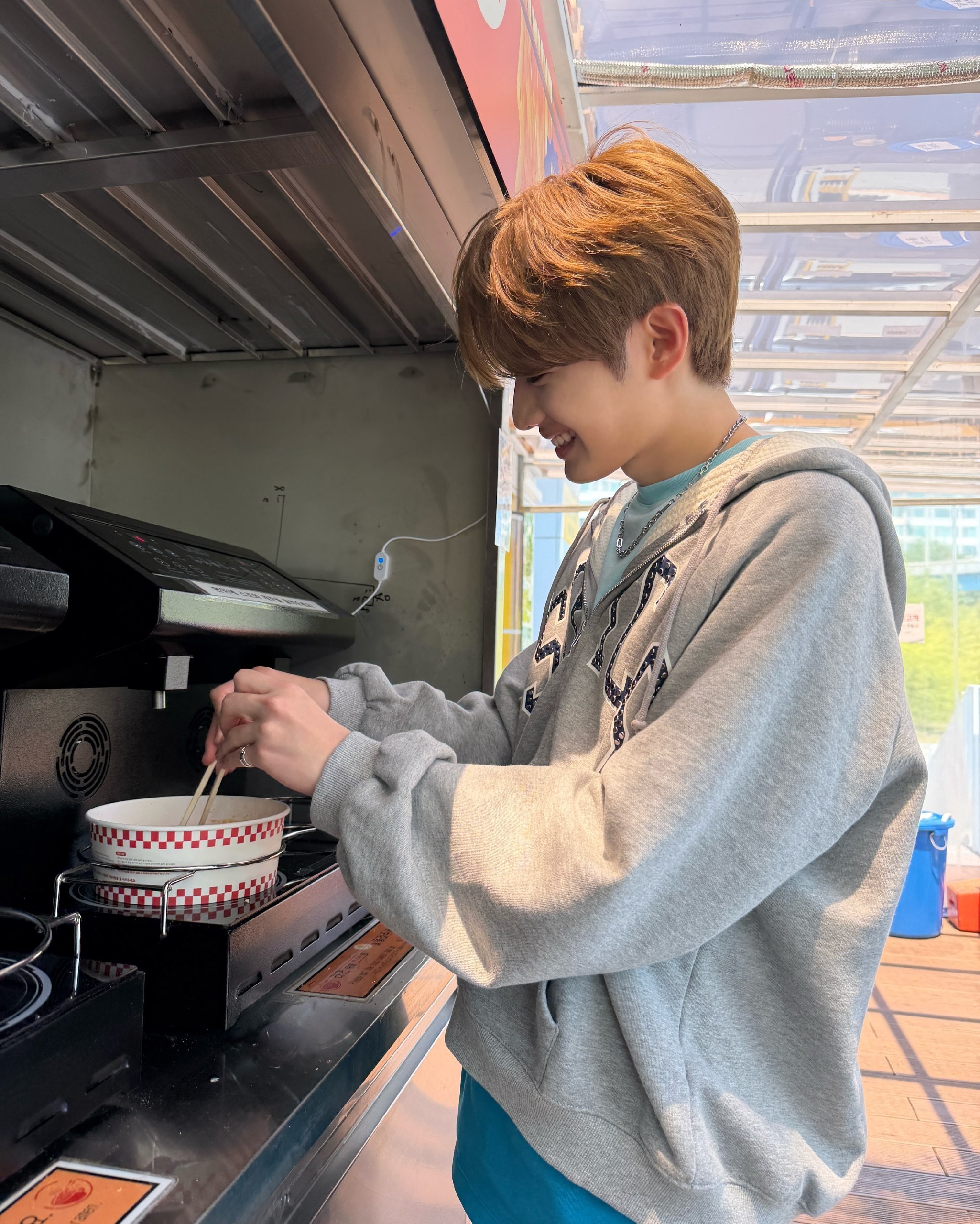 Cooking ramen just for u